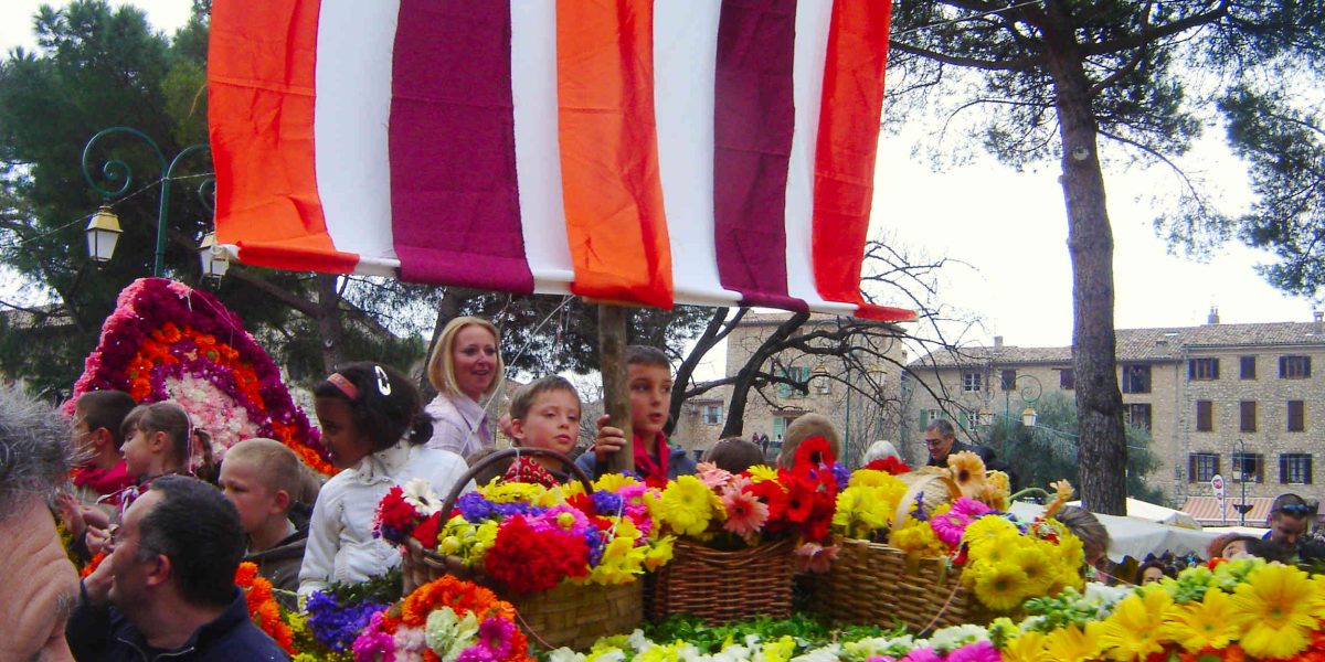 fete violettes tourrettes sur loup fleurs parfums traditions sortie famille 06 blog