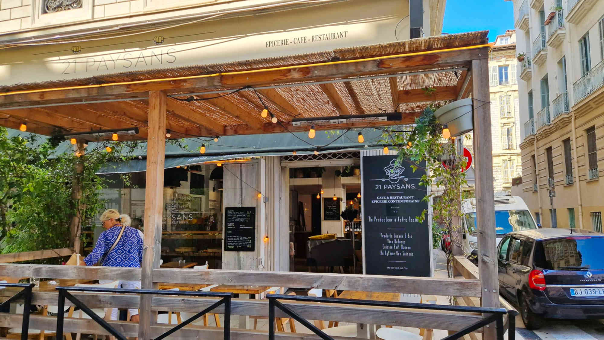 achter les produits de terroir-06, confitures, sirops, miels aromatisés, hydrolats