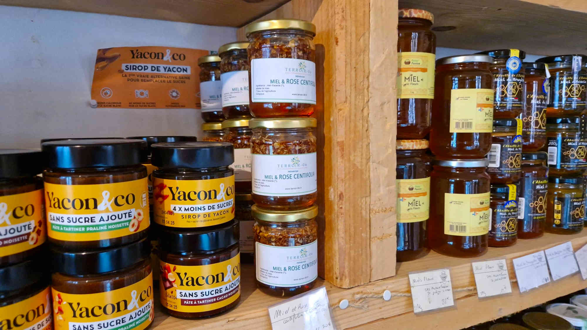 achter les produits de terroir-06, confitures, sirops, miels aromatisés, hydrolats