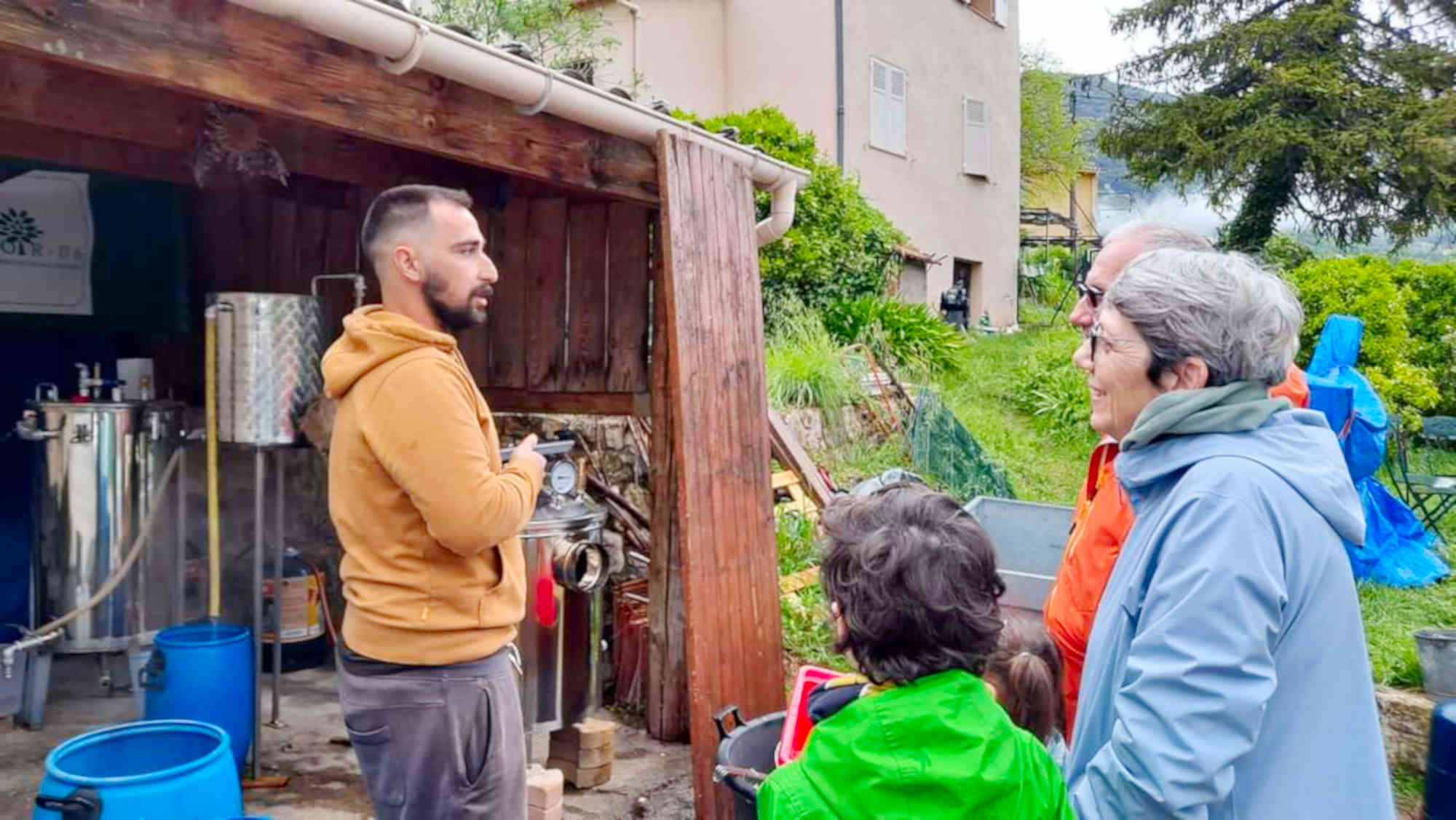 visiter une exploitation de plantes à parfums en Pays de Grasse
